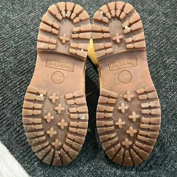 ⭐️Host Pick⭐️ Timberland women’s teddy fleece boots size 7 - Picture 5 of 5